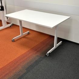 Mobilne biurko flip top
